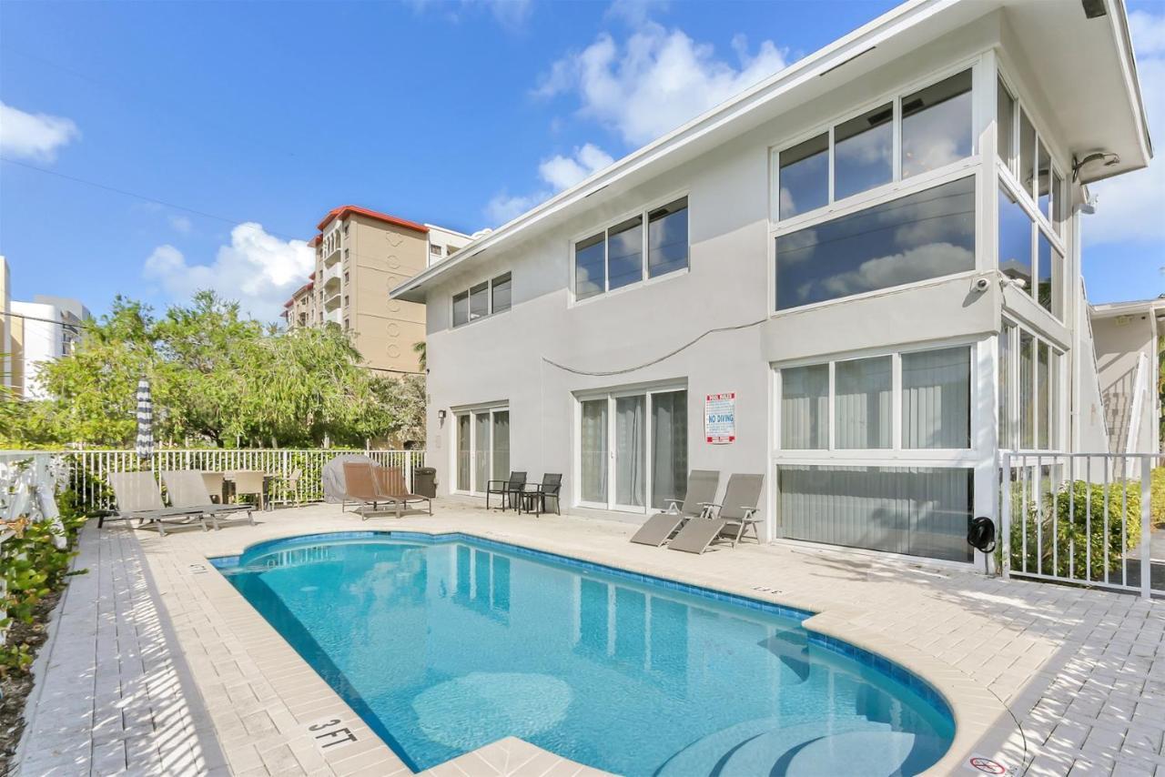 Bright Pompano Beach With Pool Access Экстерьер фото